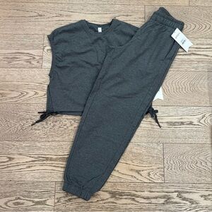 NWT Stori Jogger Set